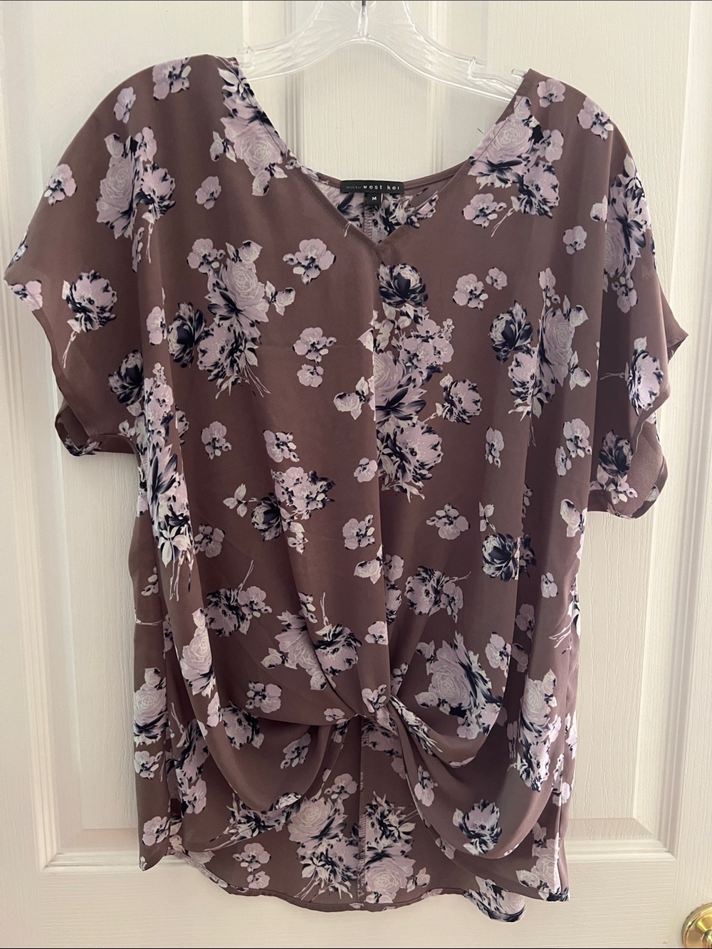 West Kei Mauve Floral Twist-Front Blouse